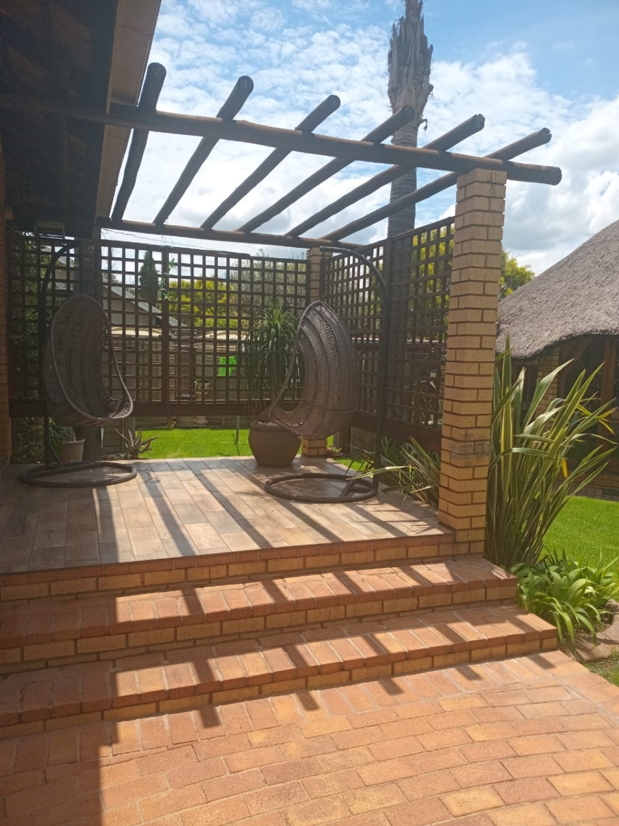 4 Bedroom Property for Sale in Vaalpark Free State